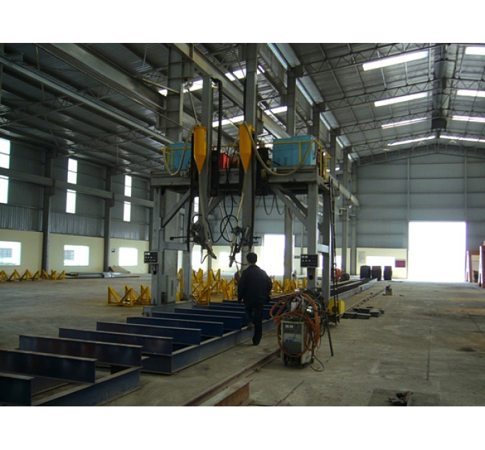 雙絲雙弧箱型梁焊機